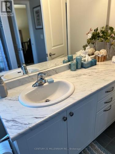 2 Lett Avenue, Collingwood, ON - Indoor Photo Showing Bathroom