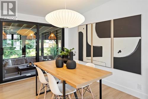 5 Autumn Court, Windsor, ON - Indoor Photo Showing Dining Room