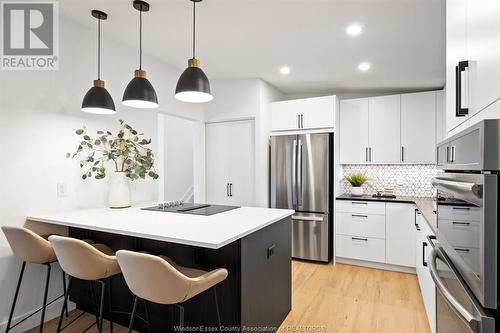 5 Autumn Court, Windsor, ON - Indoor Photo Showing Kitchen With Upgraded Kitchen