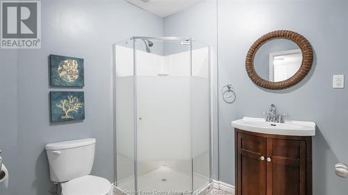 312 Mclellan, Amherstburg, ON - Indoor Photo Showing Bathroom