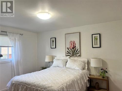 11874 Boulder Crescent, Windsor, ON - Indoor Photo Showing Bedroom