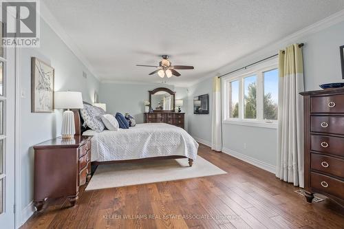 17 Oak Ridge Drive, Halton Hills, ON - Indoor Photo Showing Bedroom