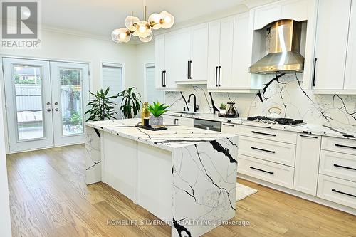 100 Long Meadow Road, Brampton, ON - Indoor Photo Showing Kitchen