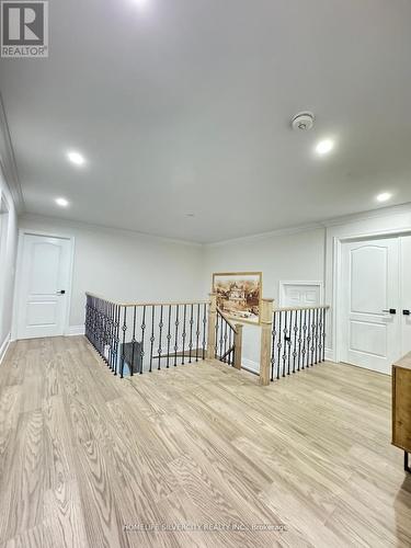 100 Long Meadow Road, Brampton, ON - Indoor Photo Showing Other Room