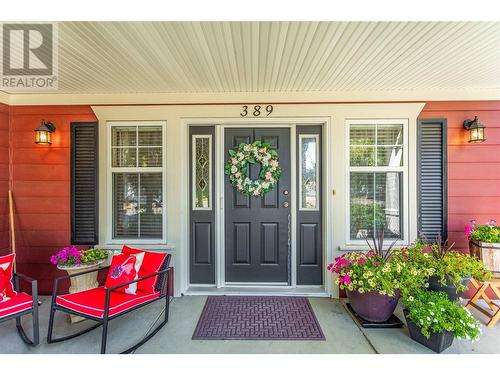 389 Mccarren Avenue, Kelowna, BC - Outdoor With Deck Patio Veranda