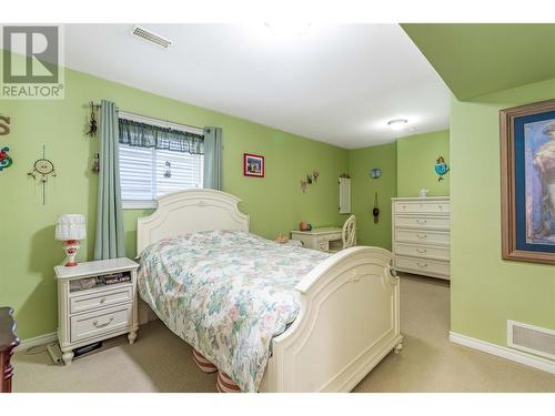 389 Mccarren Avenue, Kelowna, BC - Indoor Photo Showing Bedroom