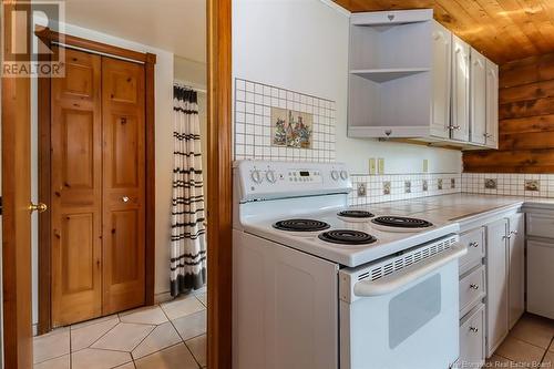 1649 Route 860, Titusville, NB - Indoor Photo Showing Kitchen