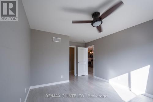 29 Glenview Crescent, Belleville, ON - Indoor Photo Showing Other Room