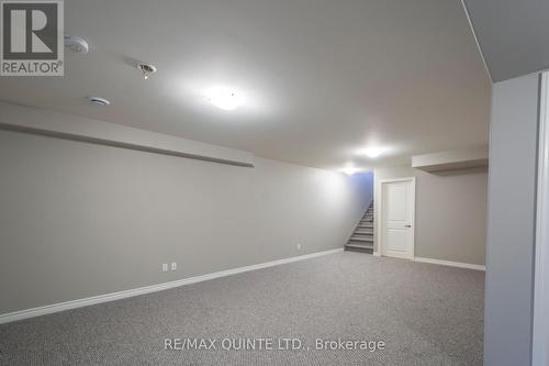 29 Glenview Crescent, Belleville, ON - Indoor Photo Showing Other Room