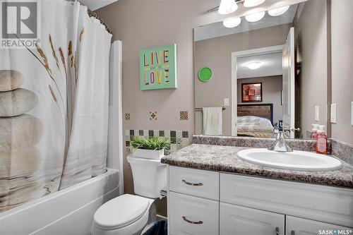 320 Haichert Street, Warman, SK - Indoor Photo Showing Bathroom