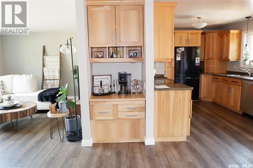 101 Empire Place, Assiniboia, SK - Indoor Photo Showing Kitchen