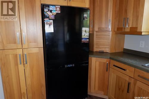 101 Empire Place, Assiniboia, SK - Indoor Photo Showing Kitchen