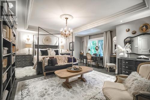 114 Ferris Road, Toronto (O'Connor-Parkview), ON - Indoor Photo Showing Living Room