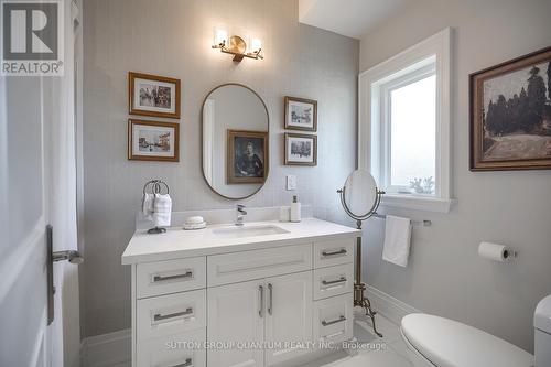 114 Ferris Road, Toronto (O'Connor-Parkview), ON - Indoor Photo Showing Bathroom