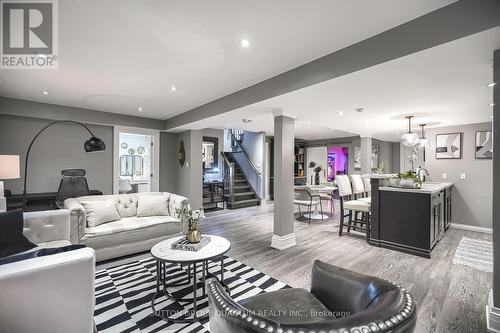 114 Ferris Road, Toronto (O'Connor-Parkview), ON - Indoor Photo Showing Living Room