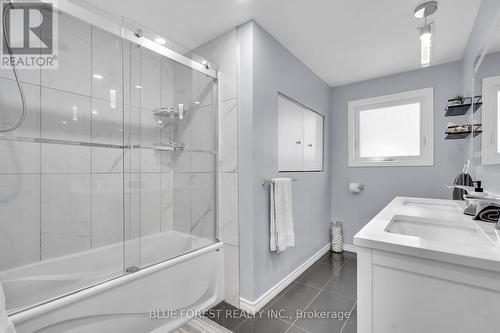 245 Chittick Crescent, Thames Centre (Dorchester), ON - Indoor Photo Showing Bathroom