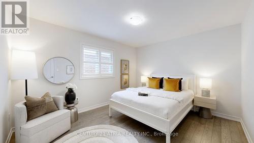 103 Martini Drive, Richmond Hill (Rouge Woods), ON - Indoor Photo Showing Bedroom