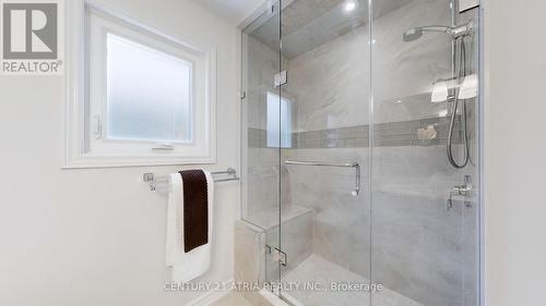 103 Martini Drive, Richmond Hill (Rouge Woods), ON - Indoor Photo Showing Bathroom