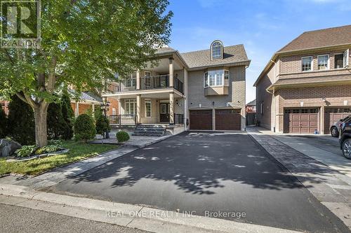 165 St Nicholas Crescent, Vaughan, ON - Outdoor With Facade