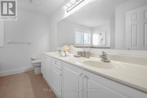 165 St Nicholas Crescent, Vaughan, ON - Indoor Photo Showing Bathroom