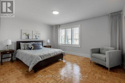 165 St Nicholas Crescent, Vaughan, ON - Indoor Photo Showing Bedroom