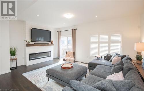 116 Columbus Gate, Stoney Creek, ON - Indoor Photo Showing Living Room With Fireplace