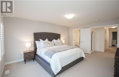 116 Columbus Gate, Stoney Creek, ON - Indoor Photo Showing Bedroom