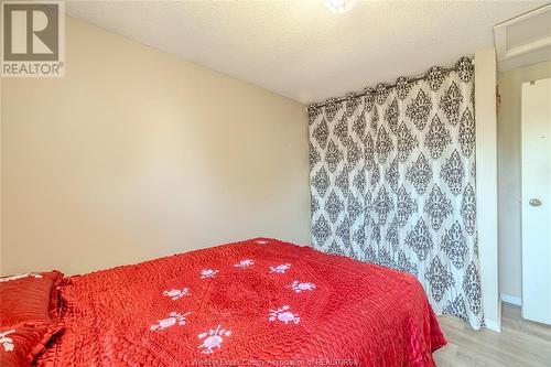 1375 Hallmark, Windsor, ON - Indoor Photo Showing Bedroom