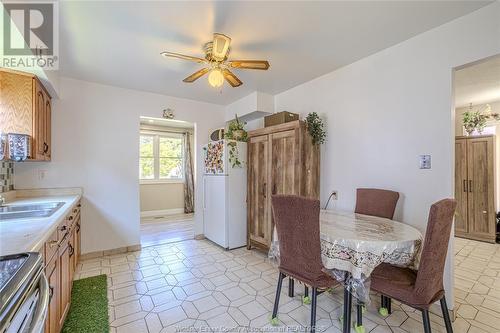 1375 Hallmark, Windsor, ON - Indoor Photo Showing Dining Room