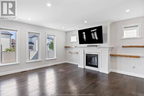 339 Benjamin, Belle River, ON - Indoor Photo Showing Living Room With Fireplace