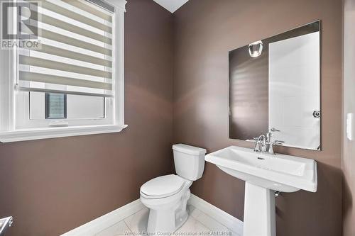 339 Benjamin, Belle River, ON - Indoor Photo Showing Bathroom