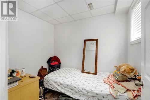 1329 Foster Avenue, Windsor, ON - Indoor Photo Showing Bedroom