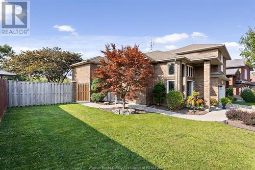 4817 Barcelona Crescent, Windsor, ON - Outdoor