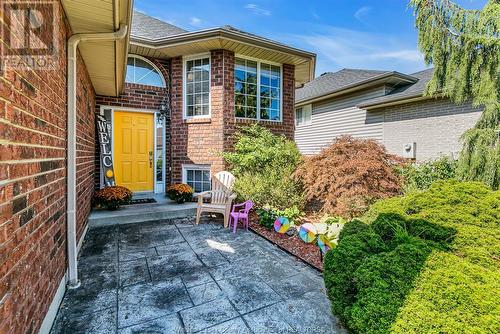 1041 Bellagio Drive, Windsor, ON - Outdoor