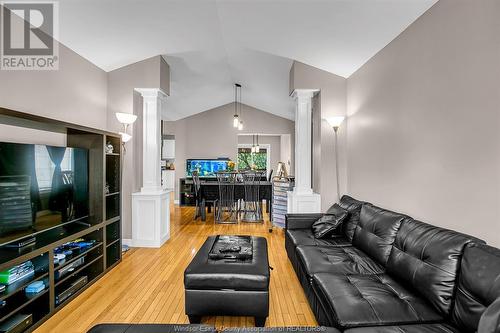 1041 Bellagio Drive, Windsor, ON - Indoor