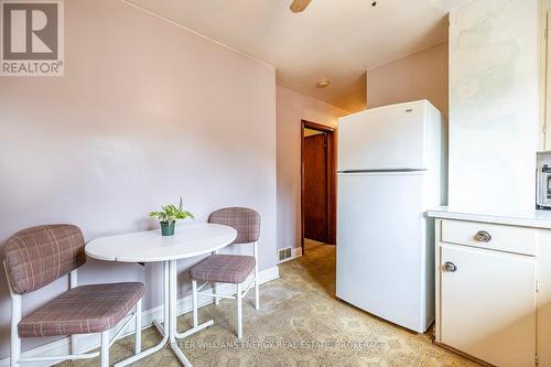 209 Chadburn Street, Oshawa (Central), ON - Indoor Photo Showing Dining Room