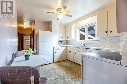 209 Chadburn Street, Oshawa (Central), ON - Indoor Photo Showing Kitchen