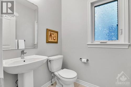 844 Snowdrop Crescent, Ottawa, ON - Indoor Photo Showing Bathroom