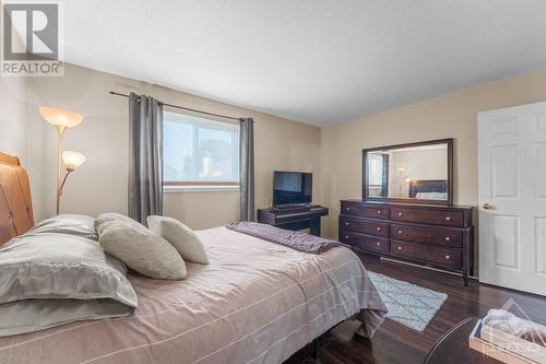 6457 Beausejour Drive, Ottawa, ON - Indoor Photo Showing Bedroom