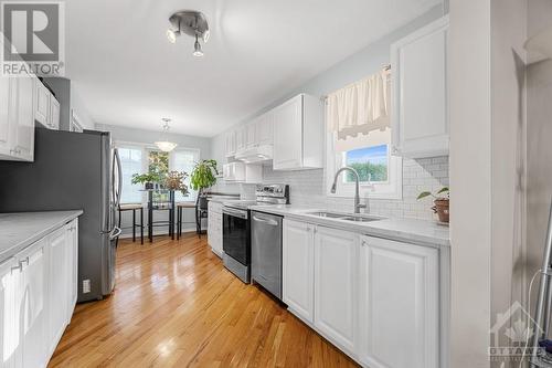 6457 Beausejour Drive, Ottawa, ON - Indoor Photo Showing Kitchen With Double Sink