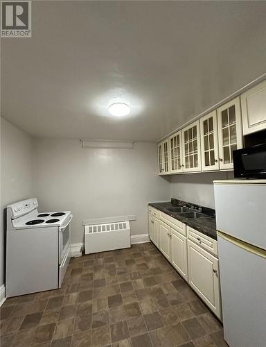 399 Eva Avenue, Sudbury, ON - Indoor Photo Showing Laundry Room