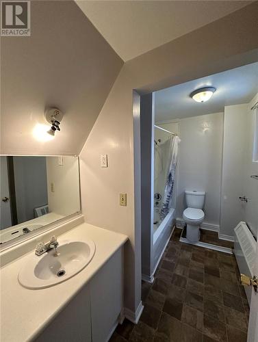 399 Eva Avenue, Sudbury, ON - Indoor Photo Showing Bathroom