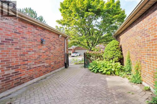 17 - 70 Sunnyside Drive, London, ON - Outdoor With Exterior