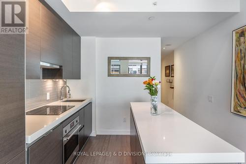 633 - 629 King Street W, Toronto, ON - Indoor Photo Showing Kitchen