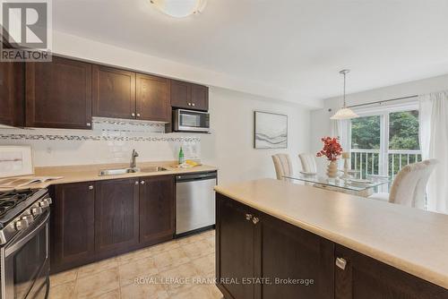 44 - 1640 Grandview Street N, Oshawa (Taunton), ON - Indoor Photo Showing Kitchen With Double Sink