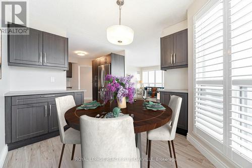 1310 - 2177 Burnhamthorpe Road W, Mississauga (Erin Mills), ON - Indoor Photo Showing Dining Room