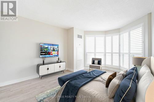 1310 - 2177 Burnhamthorpe Road W, Mississauga, ON - Indoor Photo Showing Bedroom