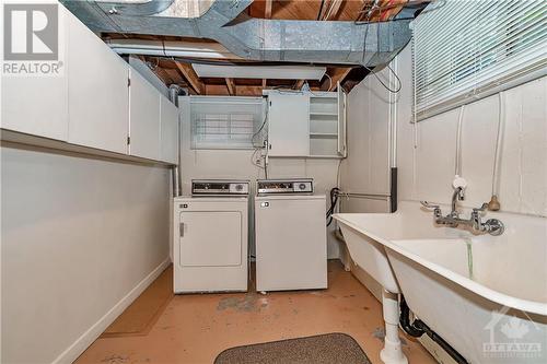 260 Remic Avenue, Ottawa, ON - Indoor Photo Showing Laundry Room