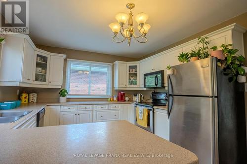 24 Maryknoll Avenue, Kawartha Lakes (Lindsay), ON - Indoor Photo Showing Kitchen With Double Sink