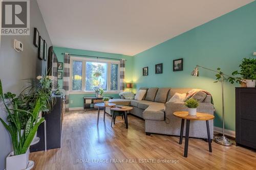 24 Maryknoll Avenue, Kawartha Lakes (Lindsay), ON - Indoor Photo Showing Living Room